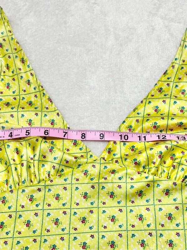 PINK by Frankie's Bikinis Yellow Floral Satin Dress Size Small - Image 8