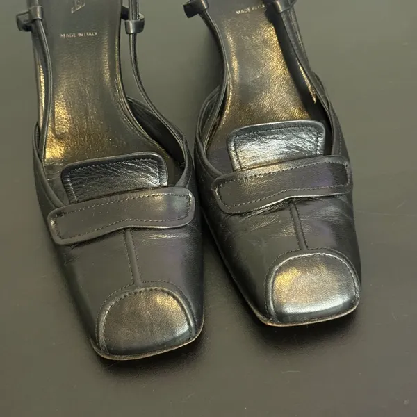 Vintage Prada Black Leather Square Toe Slingback Pump Size 35.5 Gold Buckle y2k - Image 4