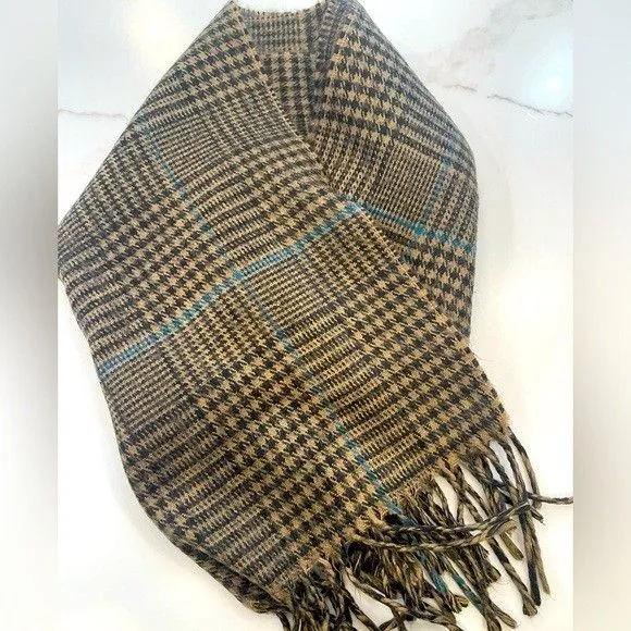 Christian Dior Wool Scarf Vintage Classic Fringe Fall/Winter Scarf - Image 3