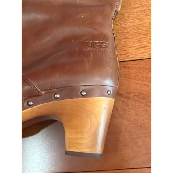 UGG Lynnea Clog‎ Boots Womens Brown Leather Shearling Studded Wood Heel 6 - Image 10
