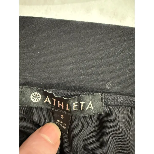 Athleta Black‎ Athletic Shorts Womens Size S Zip Pockets Performance - Image 6