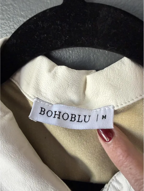 Cream Faux Leather Button-Front Midi Dress with Short Sleeves and Pockets - Image 5