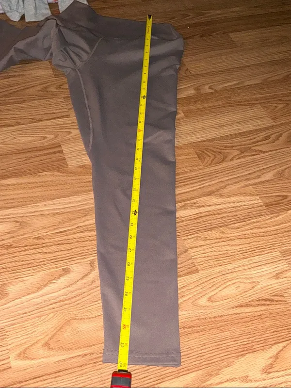 Balance Athletica Taupe High-Rise Leggings Size Medium - Image 6