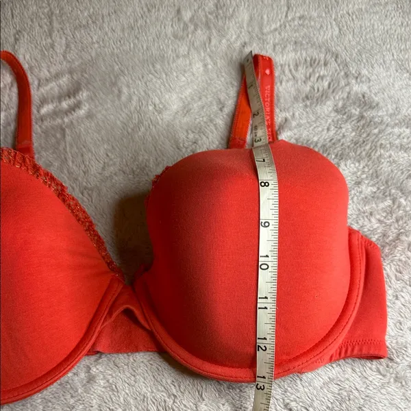 Victoria's Secret Coral Lace Bra - Image 4