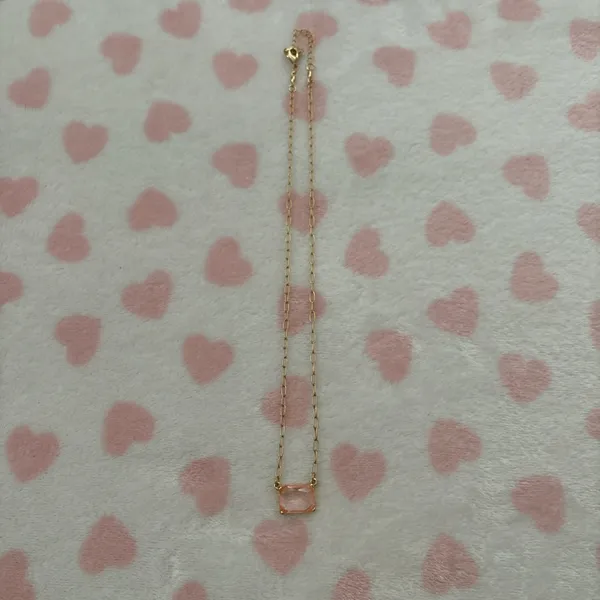 Francesca’s necklace gold with pink gem - Image 3
