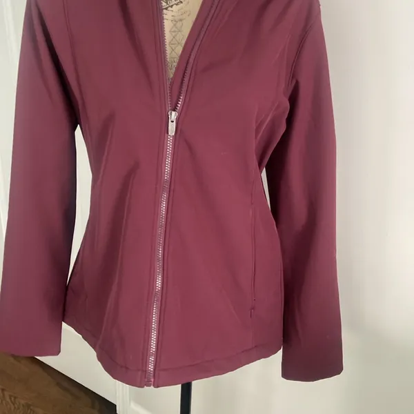 Avalanche burgundy Ski & Snow Jacket Lightweight Performance - Image 5