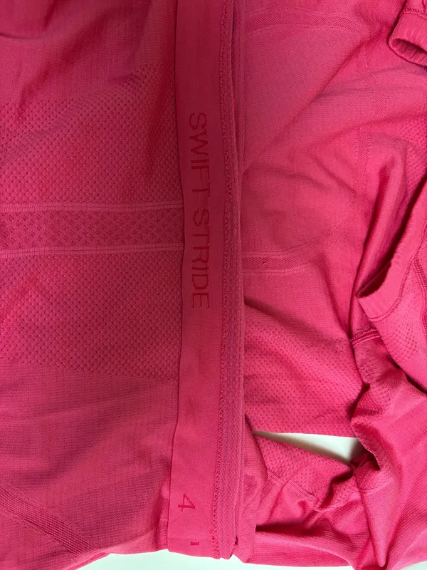 Lululemon top - Image 4