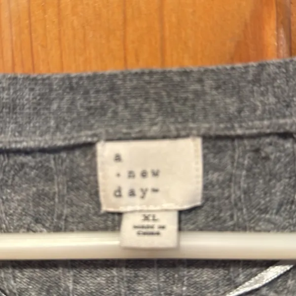 NWT A.New day women’s gray button cardigan sweater size xlarge. - Image 2