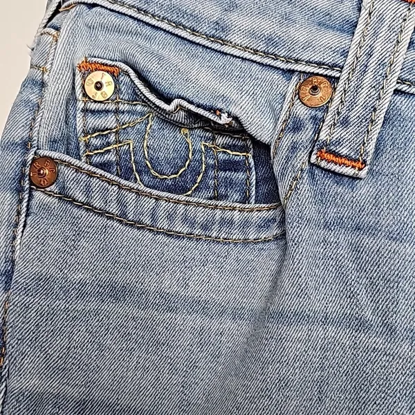 True religion curvy skinny blue denim jeans size 26 - Image 4