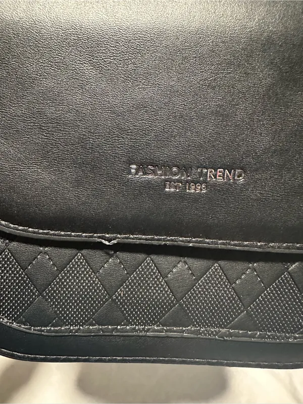Black Quilted Crossbody Bag with Adjustable Strap - Image 4