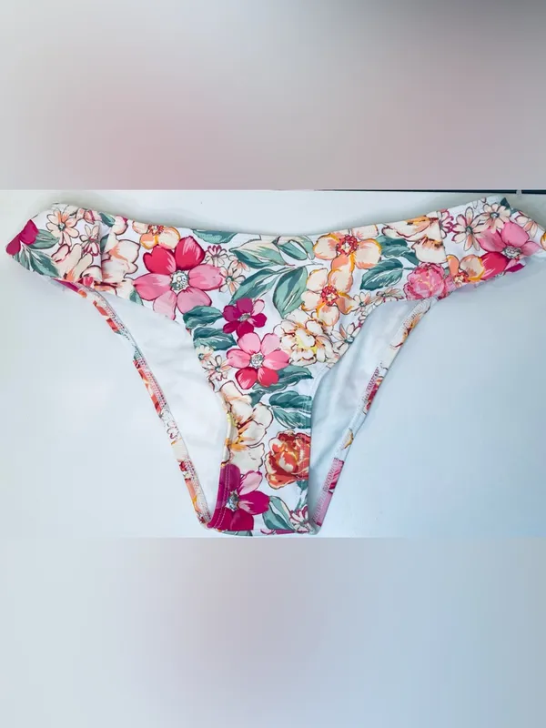 Cupshe Set NWT Women’s Pink Multi Floral Bikini Swimsuit Size‎ S - Image 4