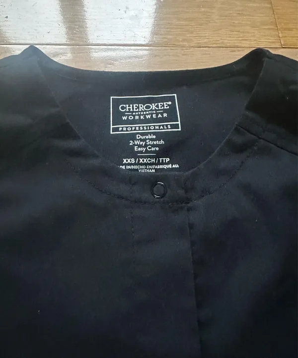 Cherokee Workwear Black Scrub Jacket - Image 2