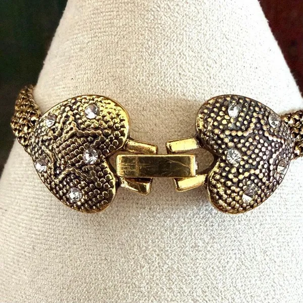 Antiqued Gold Tone Multi Strand Bracelet - Image 6