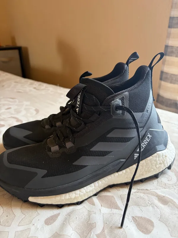 Adidas Women’s Terrex Hiking Shoes - Image 4