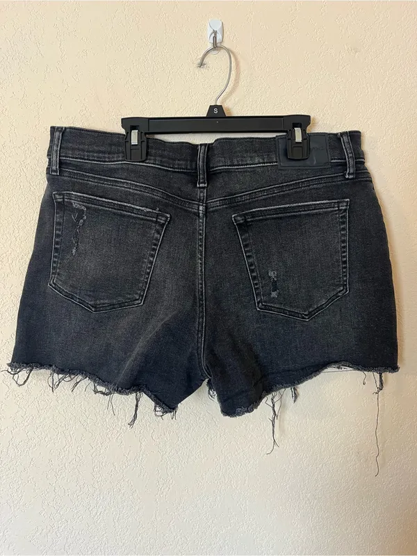 Lucky Brand Ava Mid Rise Shorts - Image 3