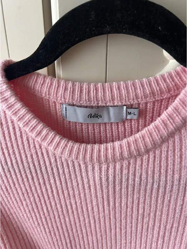 Adika Cropped sweater - Image 2
