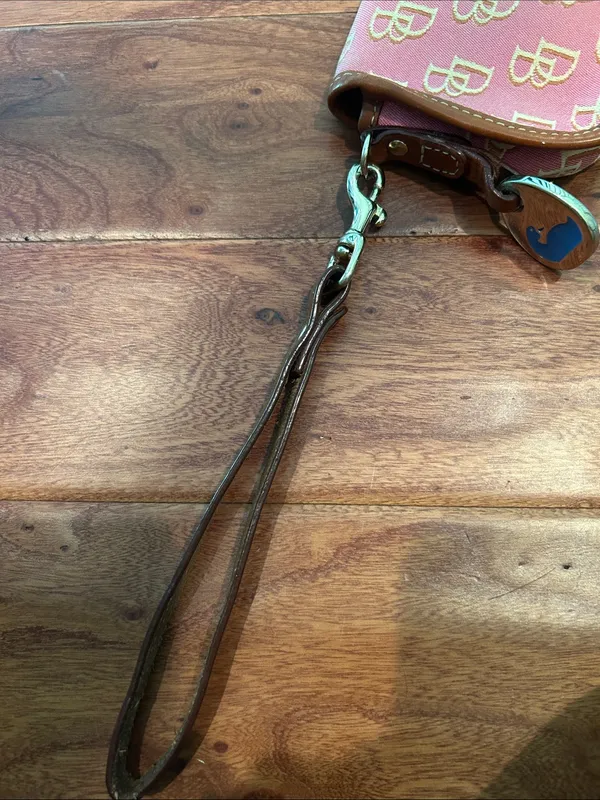 Dooney & Bourke Vintage Mini Pink Monogram Flap Wristlet - Image 8