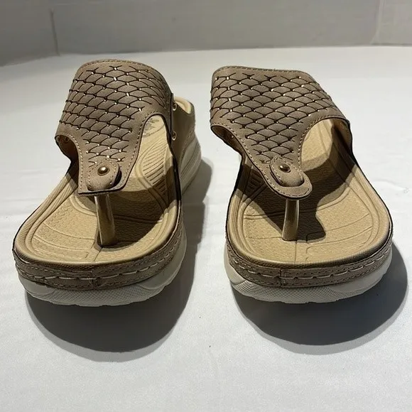 Italina Tan Textured Rhinestone Comfort Wedge Sandal Size 38 (7.5) New Without T - Image 2