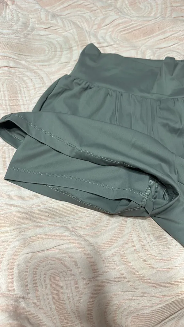 Halara Shorts - Image 3