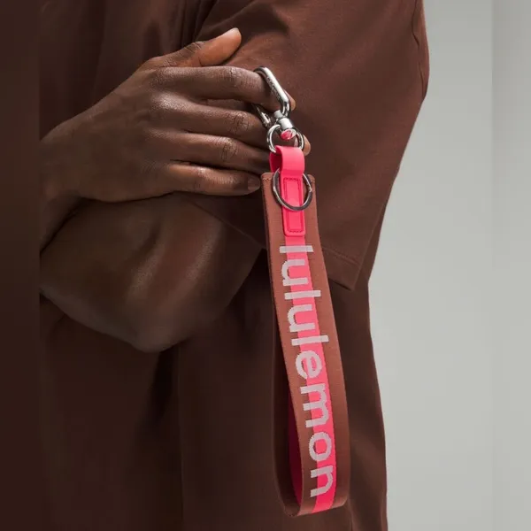 Lululemon NWT Never Lost Keychain Brown and Pink SOLD OUT COLOR - Image 2