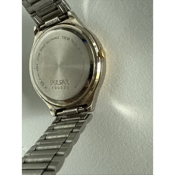 Vintage PULSAR V544-7A10 Two-Tone Quartz Analog Men's Watch Need Battery - Image 7