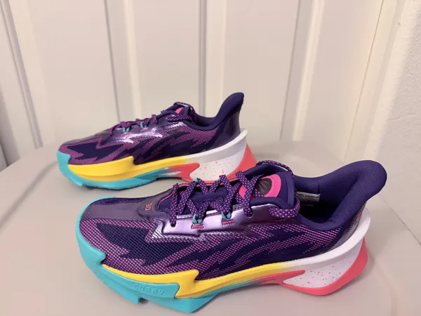 Under Armour Steph Curry basketball shoes  - Image 2