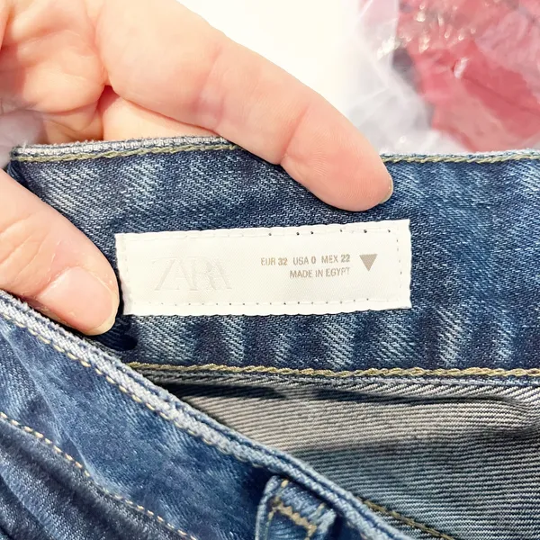 Zara Low Rise Patch Pocket Dark Wash Denim Flare Jeans Blue 0 - Image 3
