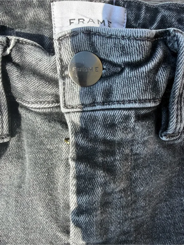 Frame Denim Faded Black Cropped Straight Jeans - Image 3
