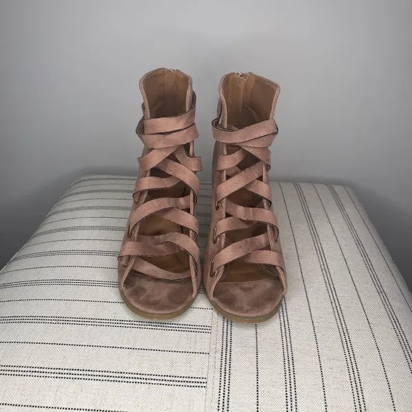 Qupid- Pink Suede Open Toe Heels - Image 3