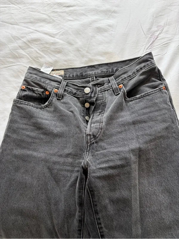 Levi's 501 Straight-Leg Jeans in Faded Black - Image 2