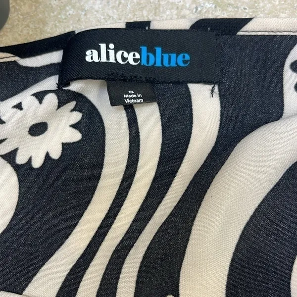 Alice Blue Black and White Peplum Top - Image 3