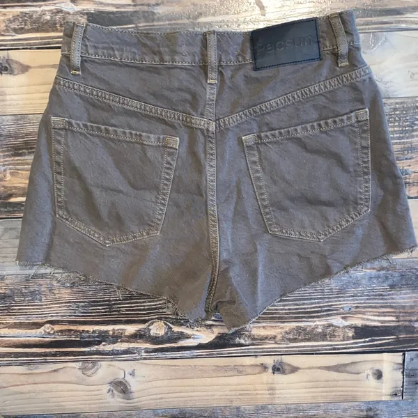 PacSun Vintage High Rise Brown Jean Shorts - Image 3