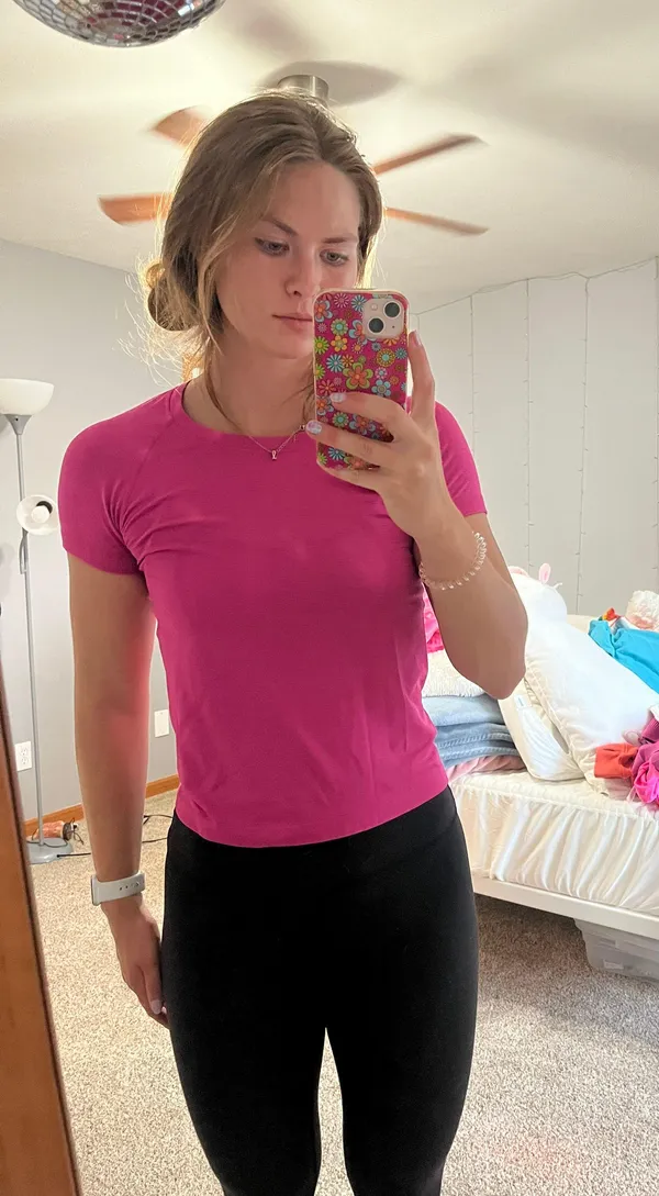 Lululemon Swiftly Tech Short Sleeve - Image 2
