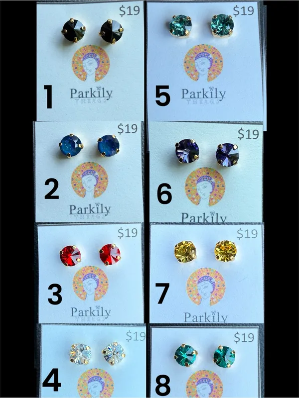 Sparkly Stud Earrings with Swarovski crystals Gold and Color #6 tanzanite purple - Image 2