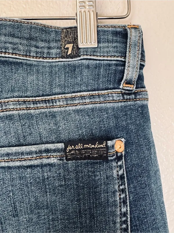 7 For All Mankind Cropped Alexa Blue Raw Hem Denim Jeans Size 28 - Image 9