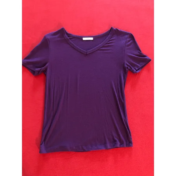 Timing dark purple v-neck short sleeve soft t-shirt Size L - Image 2