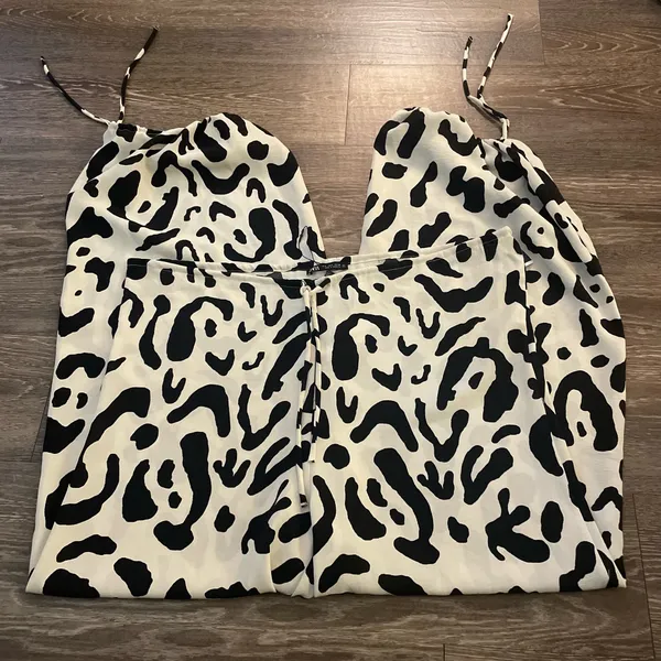 NWOT Zara White and black leopard animal print pants. Size Small - Image 3