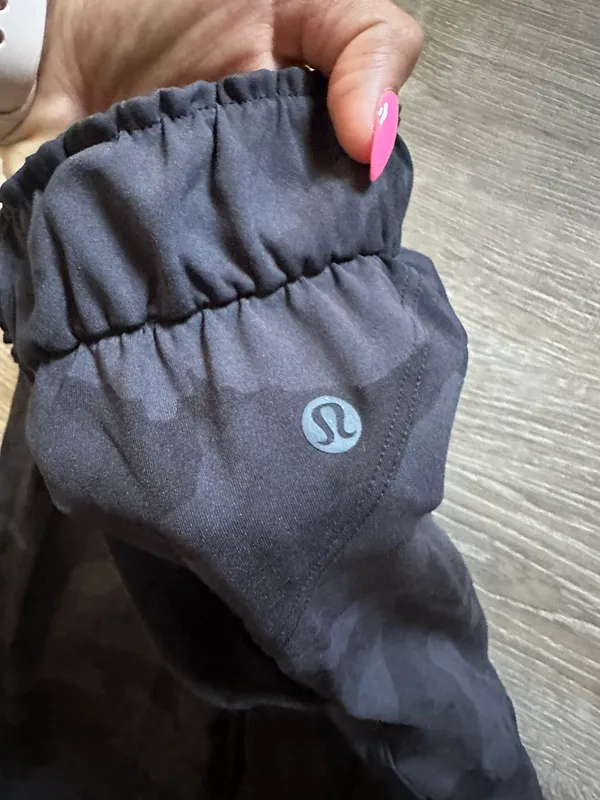 Lululemon Keep Moving Pants 7/8 High-Rise - Image 2
