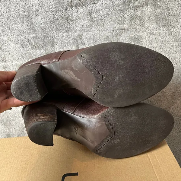 UGG Women's Cobie II Booties‎ Leather Size 11 Dark Brown - Image 5
