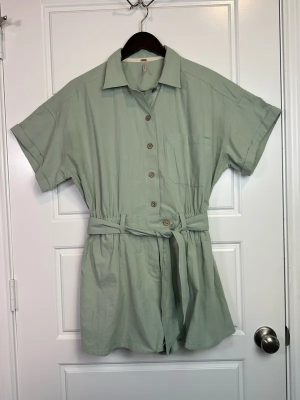Free People Bohemian Sage Green Cotton No Plans Button Front Romper Size Medium - Image 2