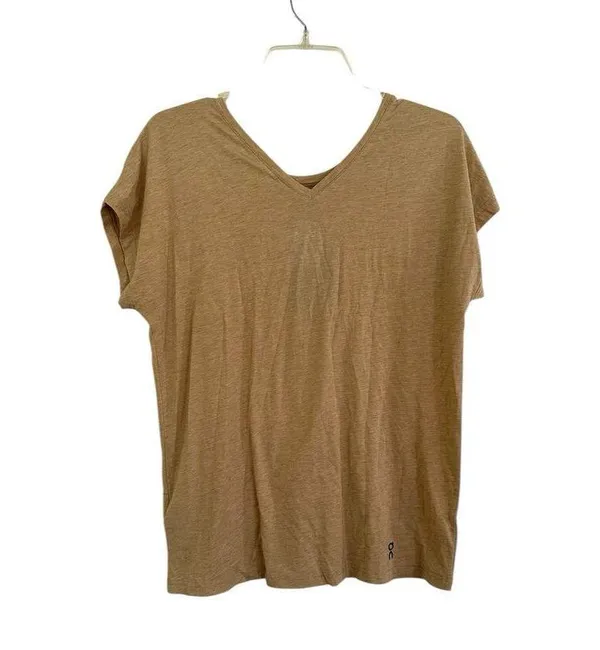 On Cloud Women's R.O.C. Run On Clouds T-Shirt in Camel size medium - Image 3