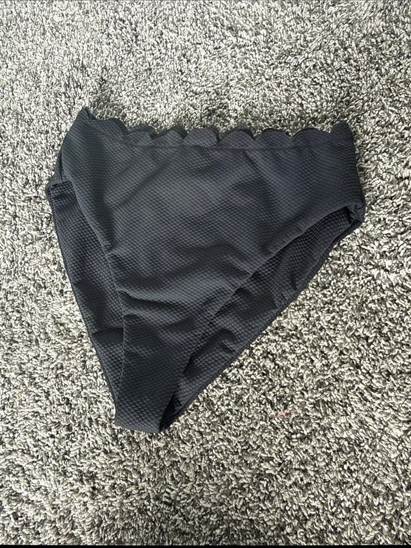 Beach Riot Nessa Scallop High Waist Bikini Bottoms, Size Medium, $98 - Image 5