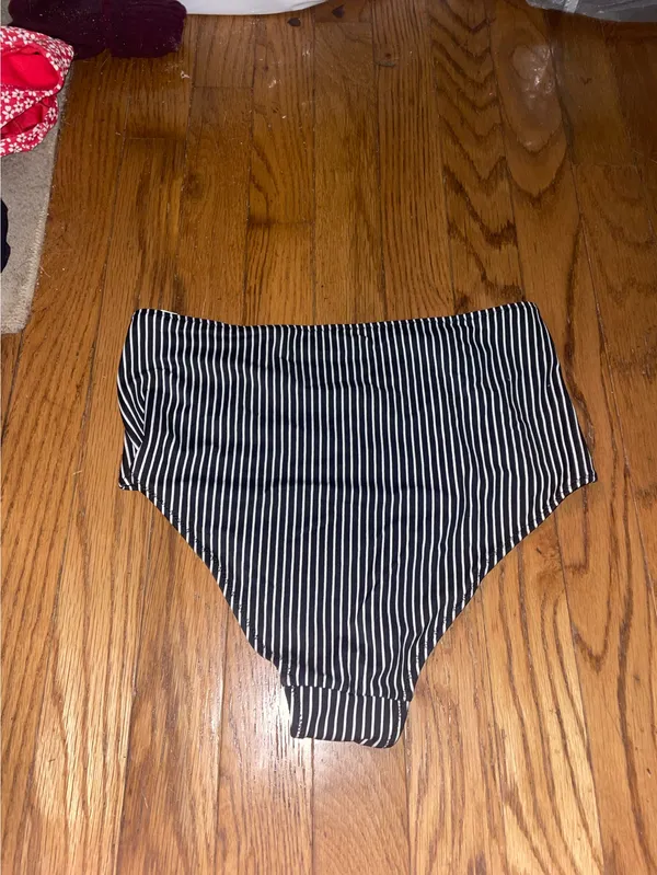 Target Bikini Bottoms - Image 2