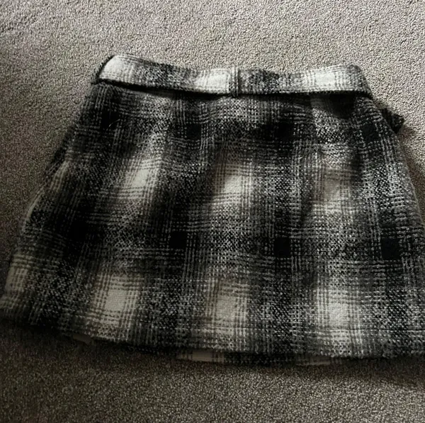 Forever 21 Skirt - Image 2