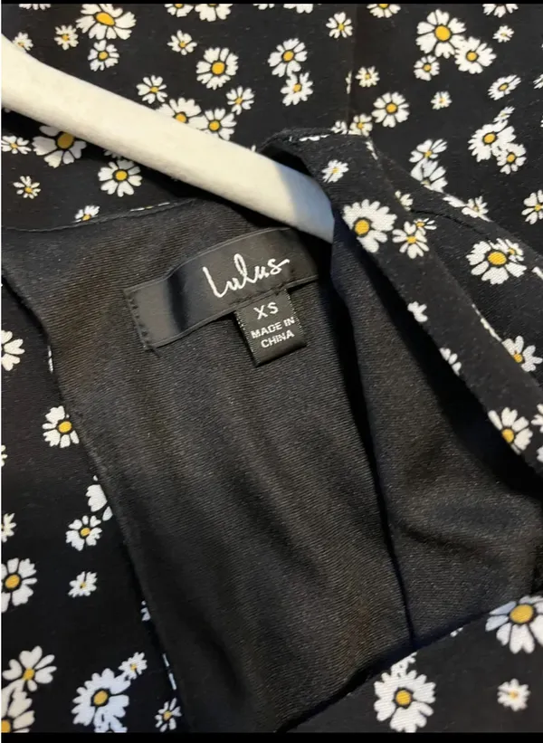 Lulus Black Floral Mini Dress - Image 4