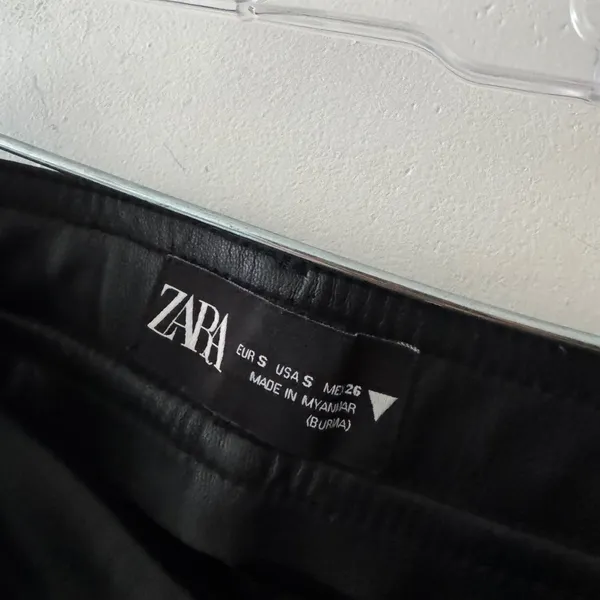 Zara Black Faux Leather‎ Skinny Pants Zipper Split Bottom - Image 5