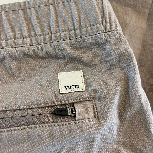 Vuori‎ Ripstop Pants size Medium - Image 7