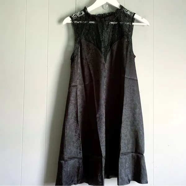 Evidently in Love Black Floral Swing Mini Dress S - Image 5