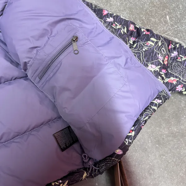 The North Face Women's 1996 Retro Nuptse Down Jacket - Image 9