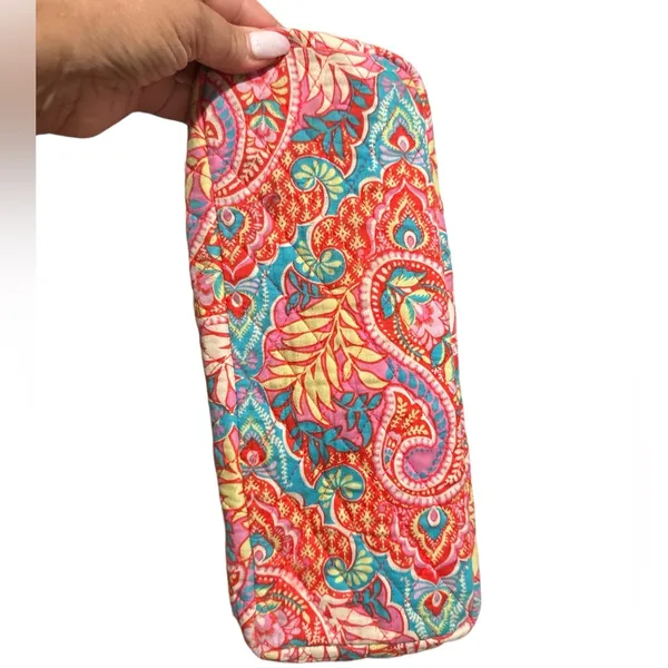 Vera Bradley Paisley Pink Blue Quilted Zippered Shoulder Bag - Image 3